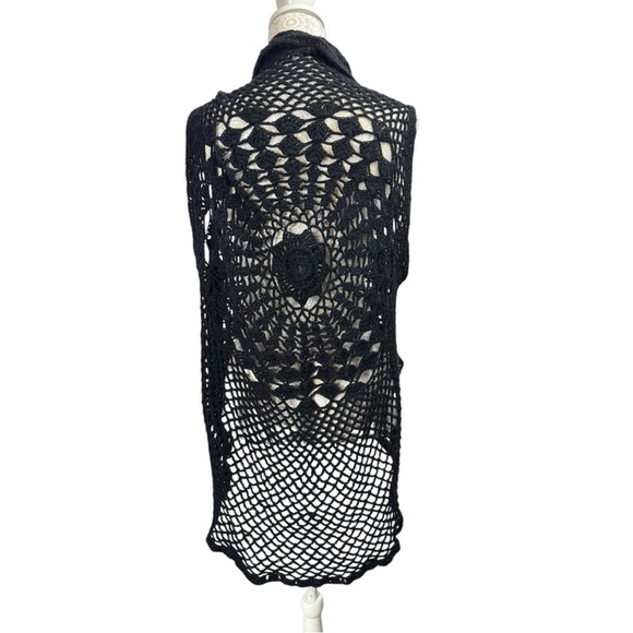 Black Crochet Circle Cardigan Vest Hippie Boho Whimsigoth Sweater One Size - Picture 3 of 4